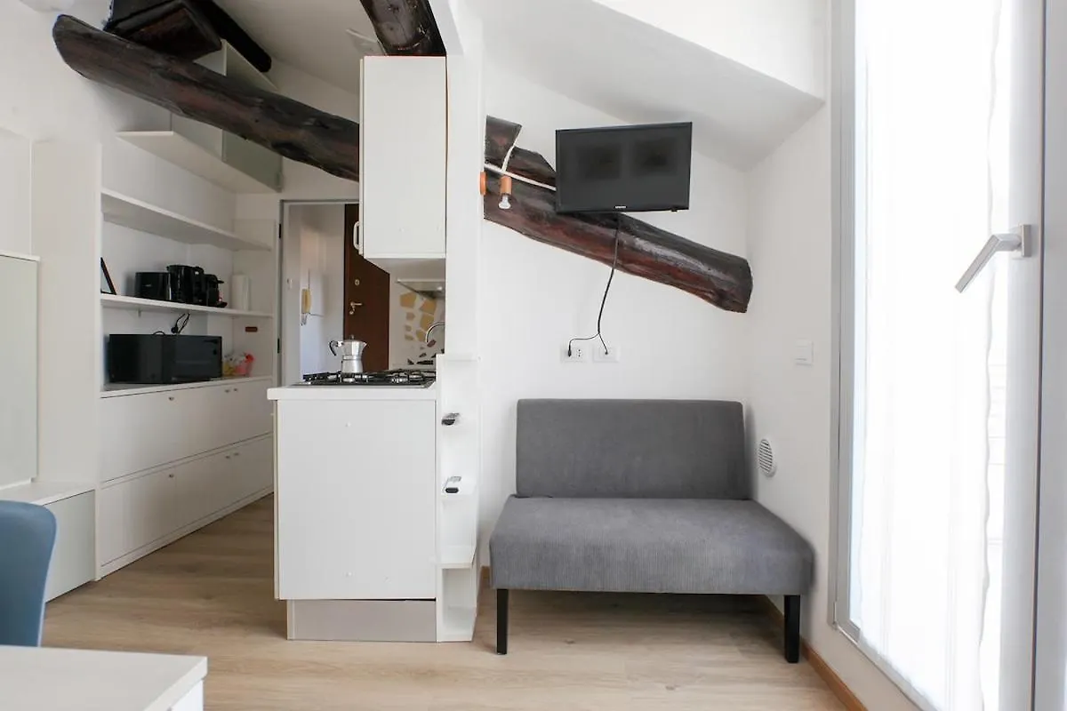 Hacca Collection - Porta Venezia Attic 2Br Διαμέρισμα Μιλάνο Ιταλία