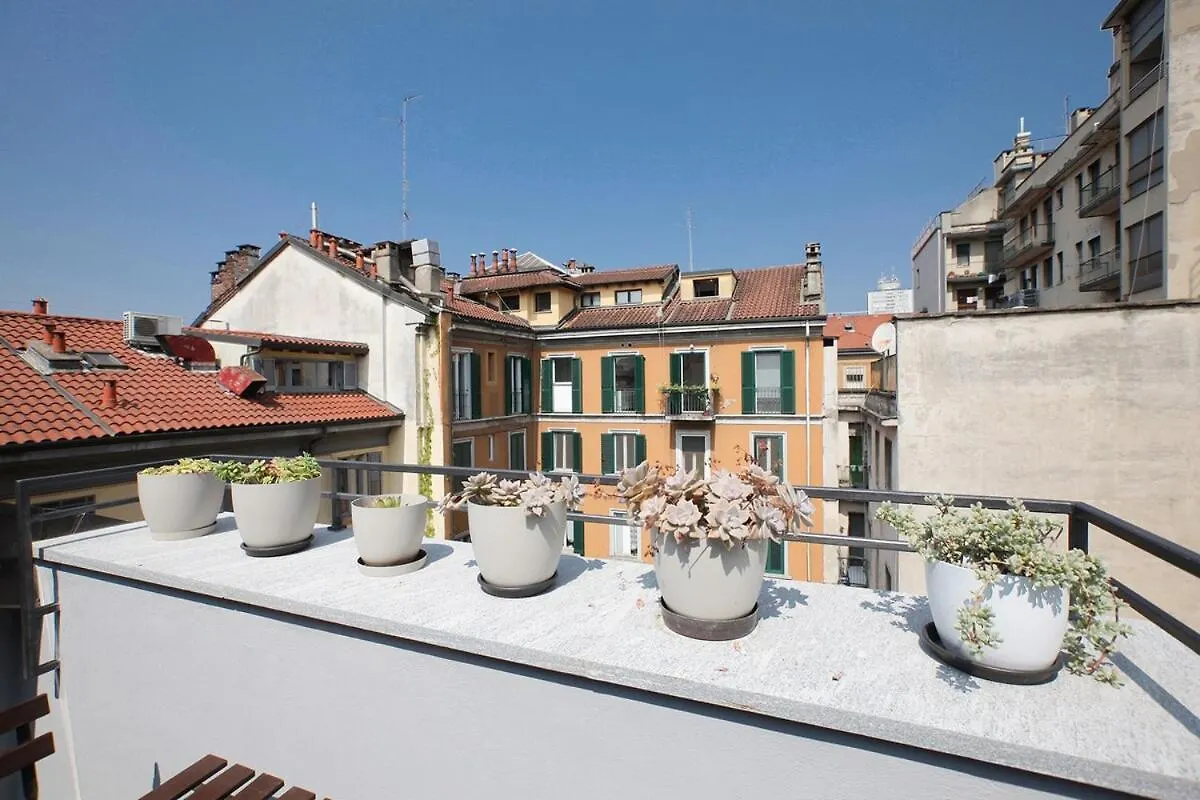 Hacca Collection - Porta Venezia Attic 2Br Διαμέρισμα Μιλάνο